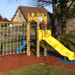 structure de jeux "grand château"