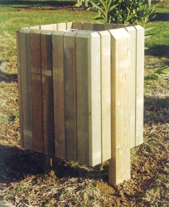 Corbeille carrée sans couvercle
