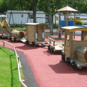 TRAIN MODULAIRE AIRE DE JEUX