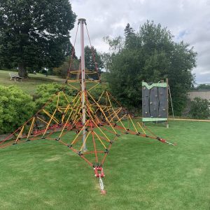 PYRAMIDE DE CORDES