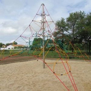 PYRAMIDE DE CORDES